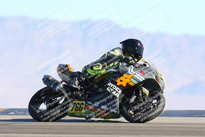 media/Jan-12-2025-CVMA (Sun) [[be1d2b16e3]]/Race 3-Amateur Supersport Middleweight/